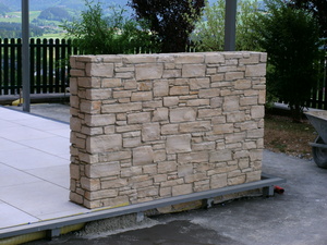 Kalksteinmauerwerk Beige