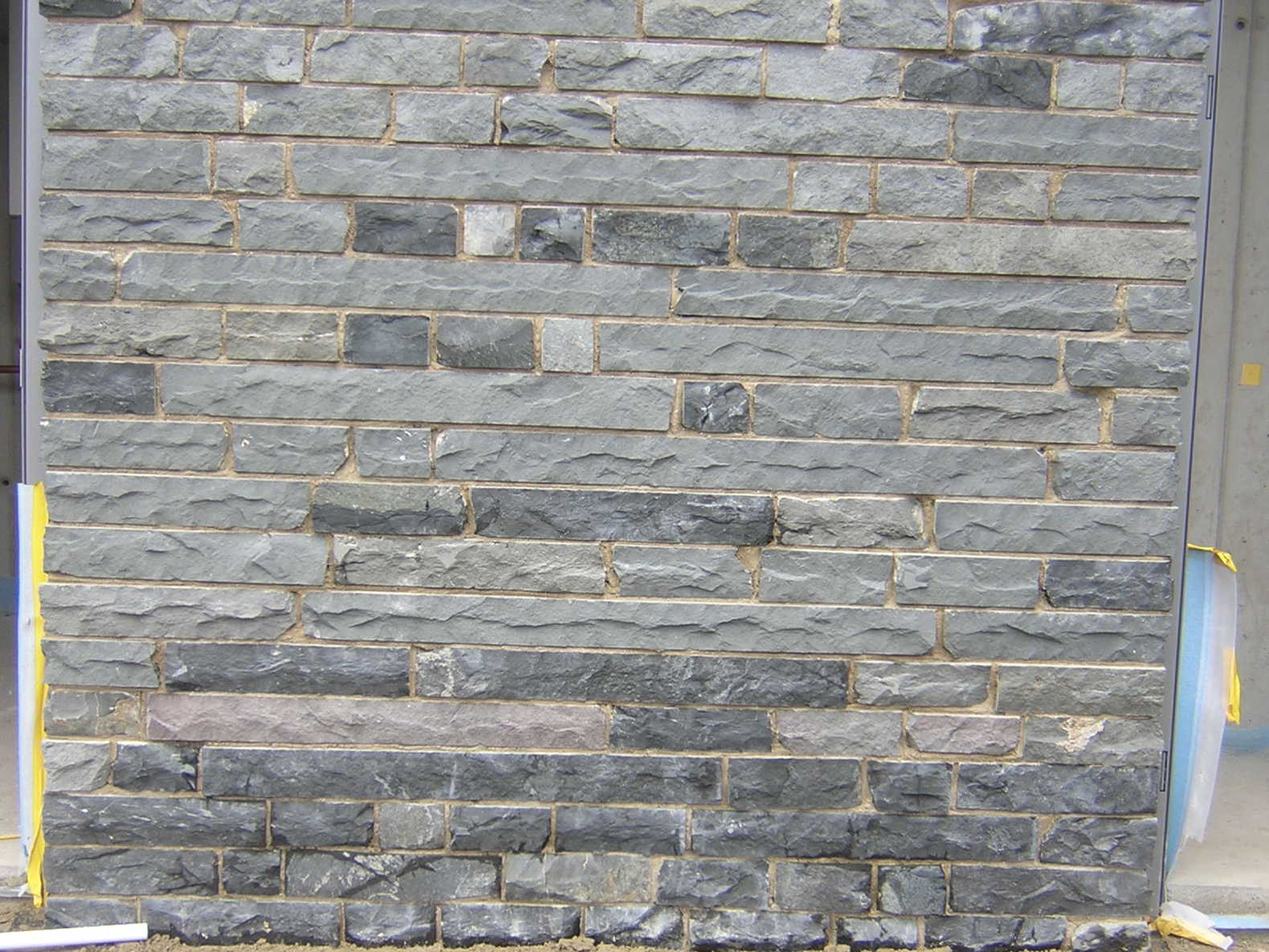 Basaltsteinmauerwerk